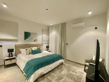 3 Bedroom Apartment