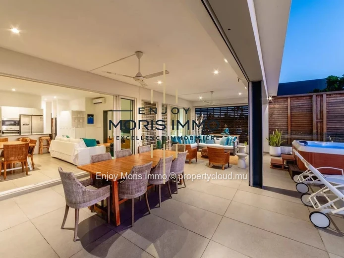 Exceptional Beachfront Penthouse with Private Spa – For Sale in Trou aux Biches