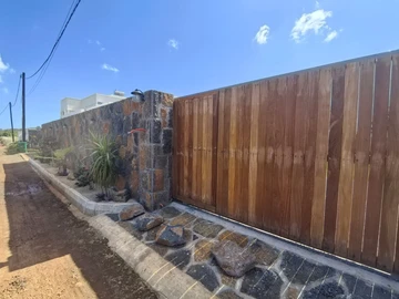 4 Bedroom Villa