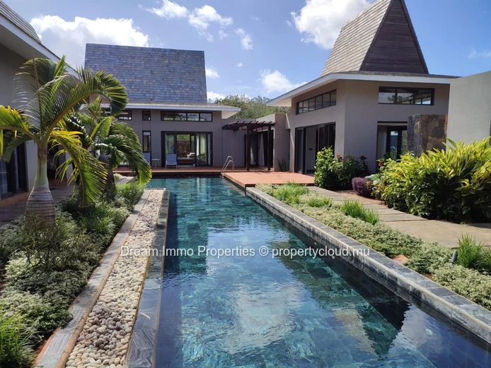 Villas Sur Mesure A 2 Pas De La Plage, Golf & Acces Hotel 5* A Balaclava – Ile Maurice