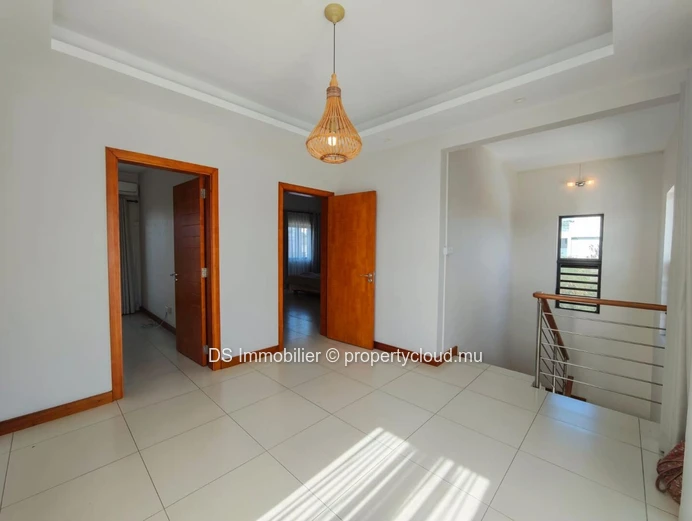 Villa for rent - Mon Choisy