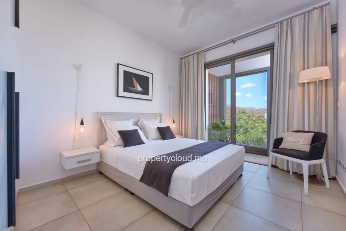 A vendre appartement de 3 chambres en suite accessible aux étrangers à Balaclava.
