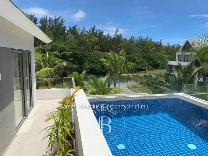 MONT CHOISY – Penthouse meublé proche de la plage - 2 chambres