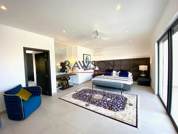 4 Bedroom Villa