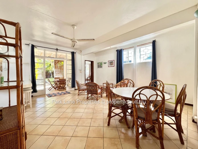 Grande propriété composée de deux résidences à vendre à Grand Gaube