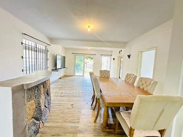 Rare 3-Bedroom Apartment – Grand Baie Near La Croisette – 30,000 Mur