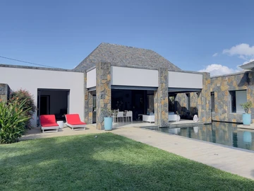 4 Bedroom Villa
