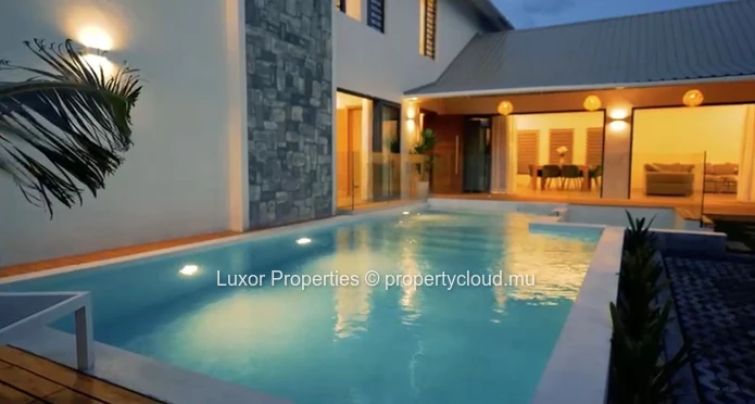 Villa Moderne De Luxe À Vendre | Grand Baie