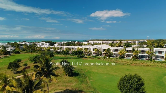 Élégance au bord du golf | Townhouse 3 chambres à Azuri
