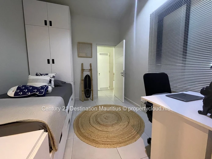 Appartement d’exception en marina avec vue imprenable sur les montagnes