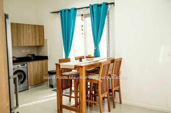 Oustanding villa in rent in Pereybere
