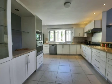 Villa de 4 Chambres