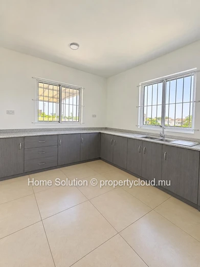 À Vendre – Appartement Au Premier Étage
