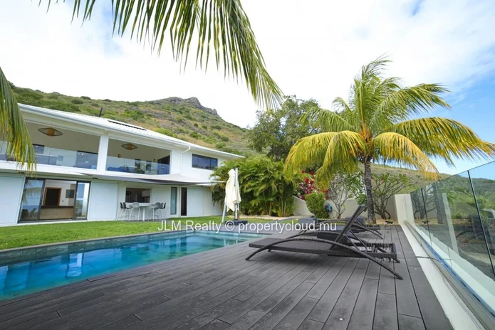 Luxueuse villa vue mer à vendre à Tamarin, Ile Maurice