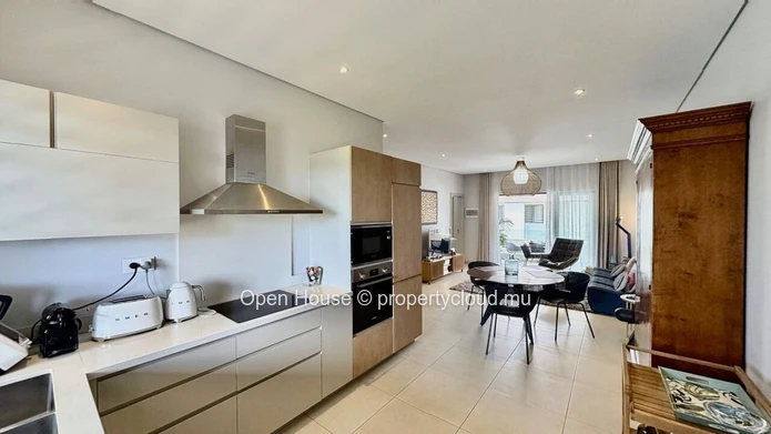 A LOUER - proche plage -  bel appartement - piscine commune - rooftop avec vue mer -   - Disponible