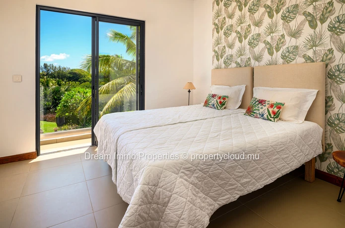 Élégant townhouse 4 chambres avec piscine privée et couchers de soleil à Haute Rive – Ile Maurice