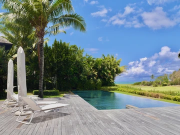 5 Bedroom Villa