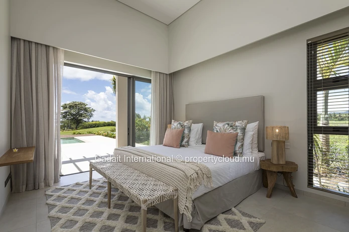 Contemporary 4 bedroom villa with golf view in Anahita, Mauritius