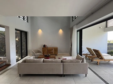 4 Bedroom Townhouse, Duplex