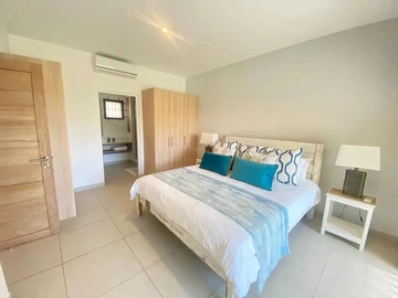 4 Bedroom Townhouse, Duplex