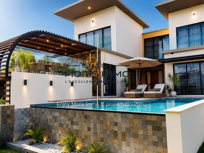 Long-term Rental Villa in Mon Choisy - 5 Minutes Walk from the Beach