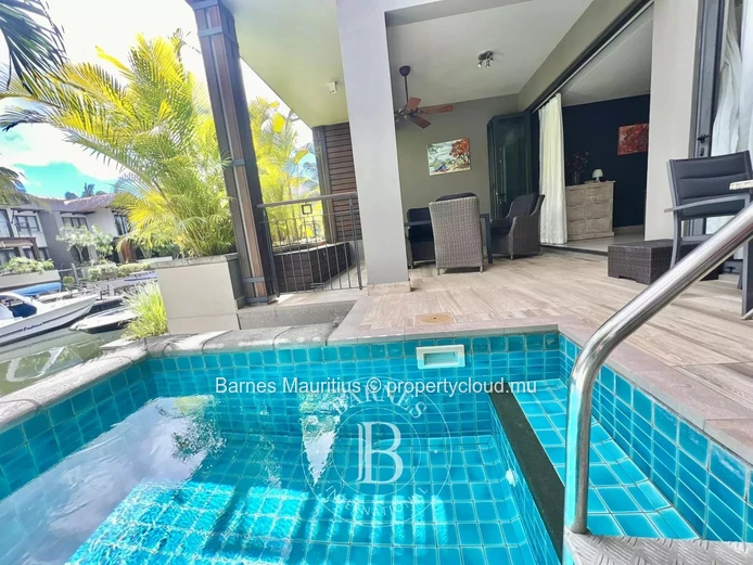 RIVIERE NOIRE - Elegant duplex on the marina - 3 bedrooms