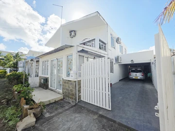 3 Bedroom Townhouse, Duplex