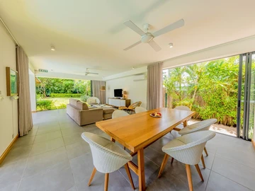 4 Bedroom Villa