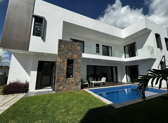 Villa Contemporaine Neuve 4 Chambres Avec Piscine Privée Et Rooftop – Péreybère