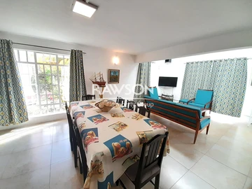 5 Bedroom Villa