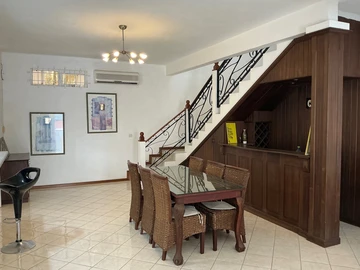 Townhouse, Duplex de 3 Chambres