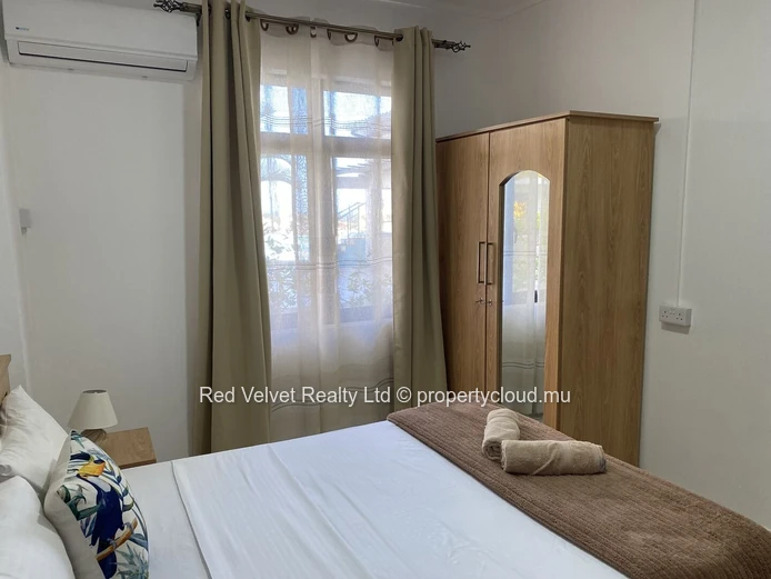 2-Bedroom Ground Floor Apartment for Rent – Flic en Flac | Garden | Rs 43,000