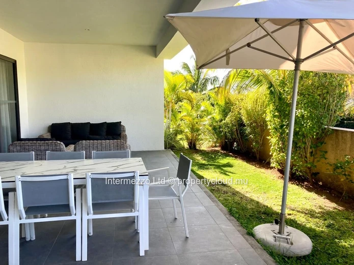 PDS Apartment for Sale Grand Gaube Mauritius – 3 En-Suite Bedrooms & Hotel-Style Services | Ref. GANGA
