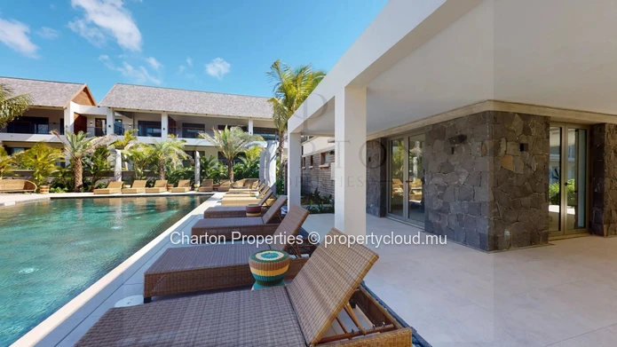 2 Bedroom Ensuite Apartment with Private Garden and Pool in Mont Choisy