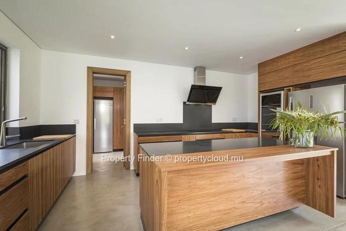 Villa De Luxe 4 Chambres À Vendre – Sud-Est De L'île Maurice