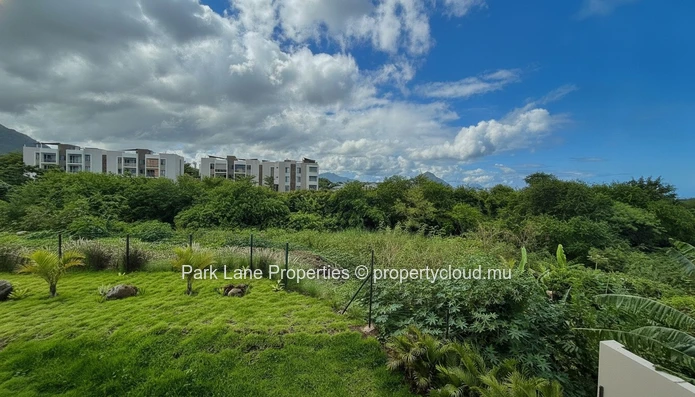 Appartement moderne de 3 chambres à vendre près de toutes les commodités