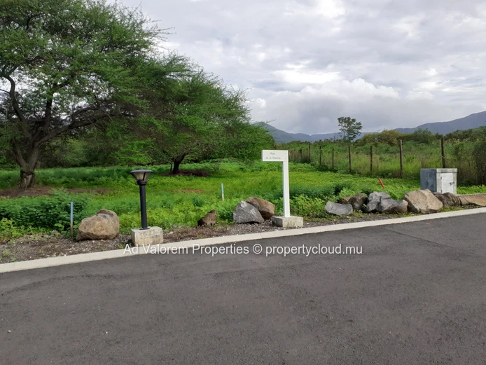 Terrain à vendre à Tamarin (Mandat exclusif)