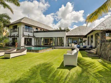 4 Bedroom Villa