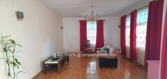 Maison à Vendre – La Caverne, Vacoas 4 Chambres 
