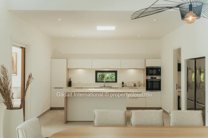 Acheter un penthouse de luxe avec piscine à débordement à Belle Vue Harel (Île Maurice)