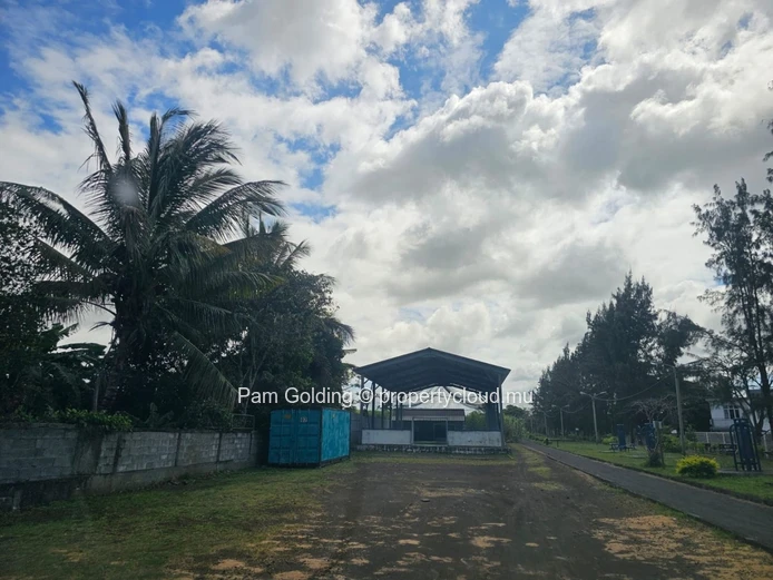 Cottage – Commercial land for sale – Pam Golding Mauritius