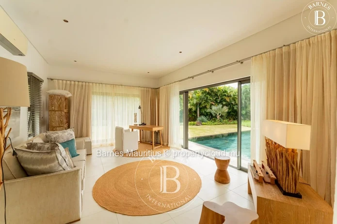 ANAHITA GOLF RESORT - Luxury 4-Bedroom Villa