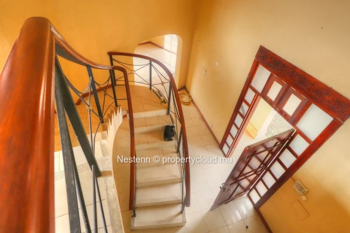 Opportunité Rare à Cap Malheureux : Villa Familiale de 200 m² avec Piscine 