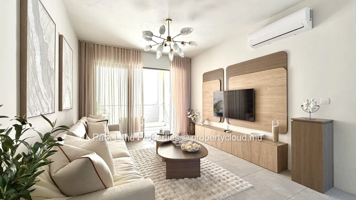 Top-Floor 3-Bedroom Apartment with Exclusive Rooftop and Plunge Pool