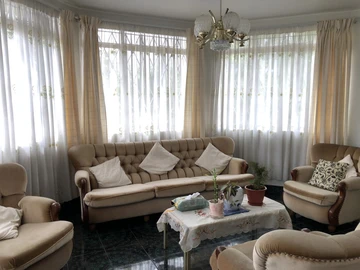 7 Bedroom House