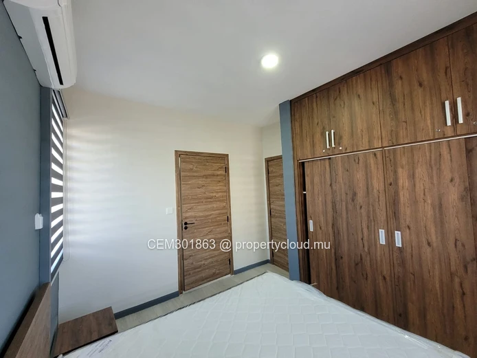 Appartement entièrement meublé de deux chambres à vendre à Flic en Flac