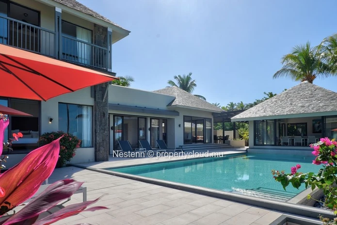 Sea View Villa – Modern Elegance with Private Pool