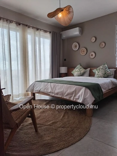 4-Bedroom Furnished Villa with Private Pool in Flic en Flac