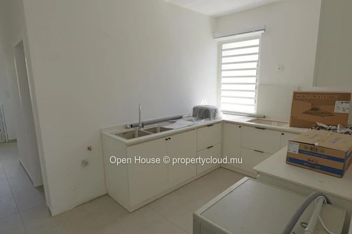 Furnished villa for rent in Forbach, 320m², 5 bedrooms, private pool, accessible to foreigners, rental with or withou...
