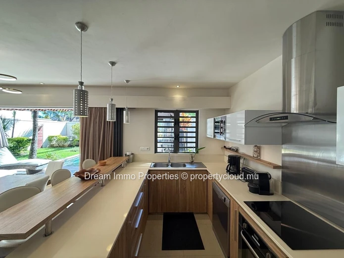 Belle villa moderne de 2 chambres au Clos du Littoral à Grand Baie – Ile Maurice